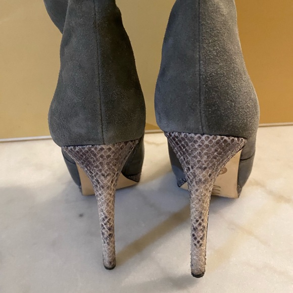 GORGEOUS MICHEAL KORS BOOTS size 8.5 - Picture 11 of 11